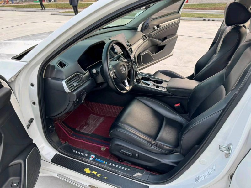 苏州20年本田雅阁5