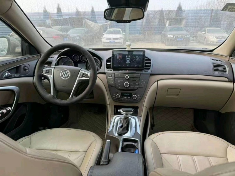 东营13年别克君威8