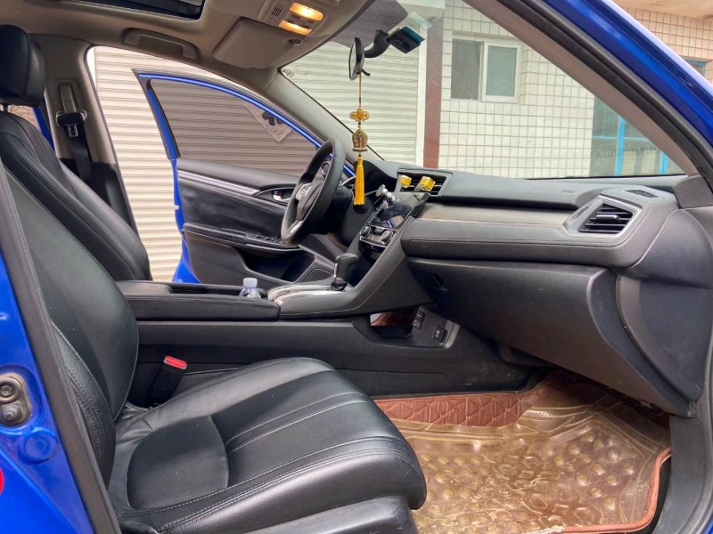 潍坊16年本田思域5