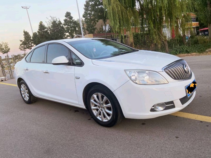 潍坊14年别克英朗2