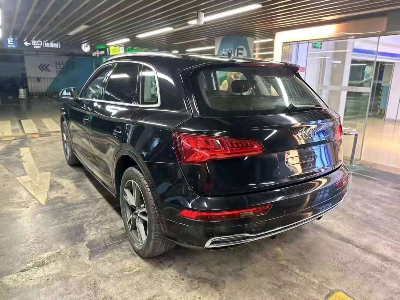臺州19年奧迪Q58