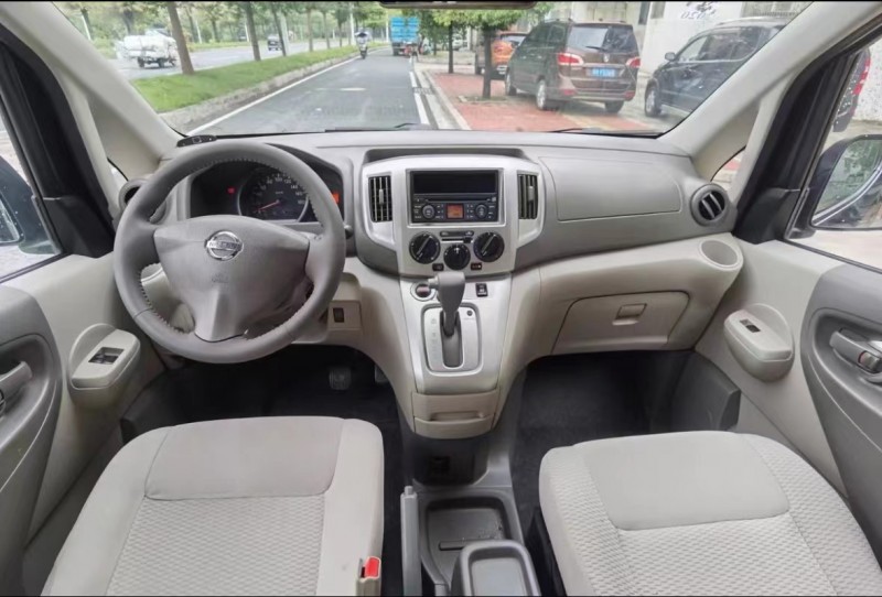 济南15年日产NV2004