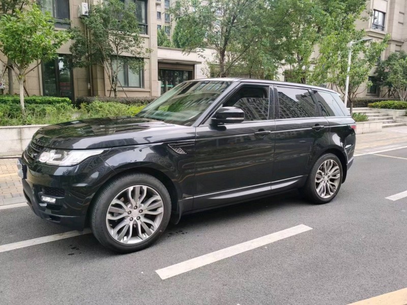 苏州14年路虎揽胜运动2
