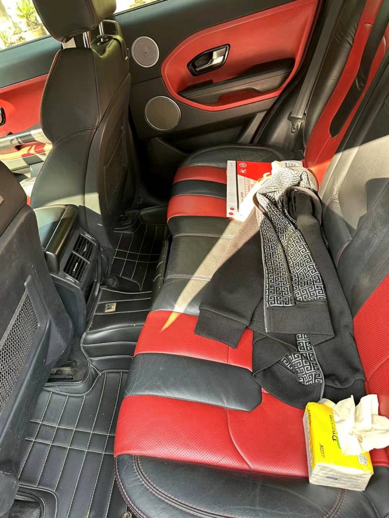 枣庄14年路虎极光7