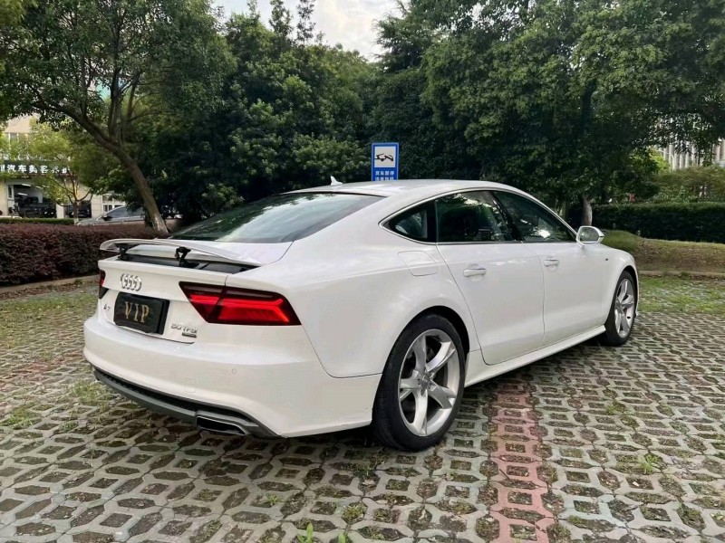苏州18年奥迪A7L8