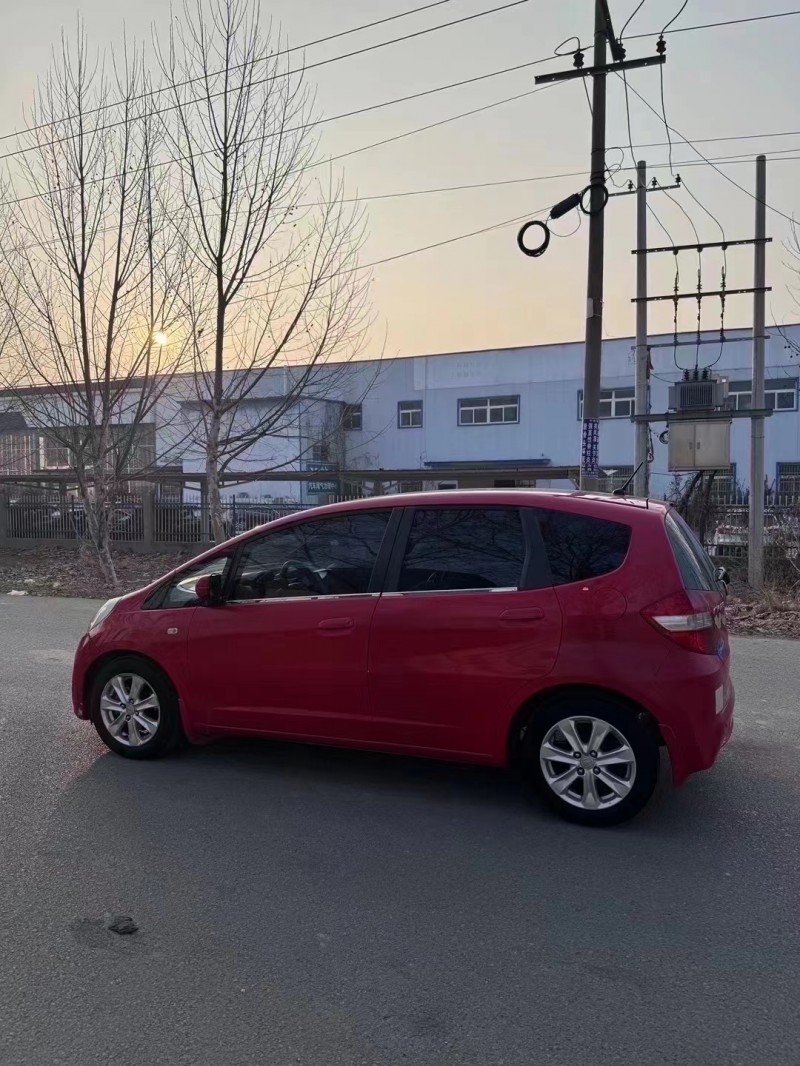 菏泽13年本田飞度7