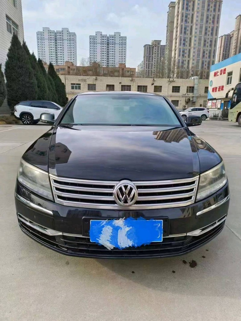 东营12年大众辉腾1