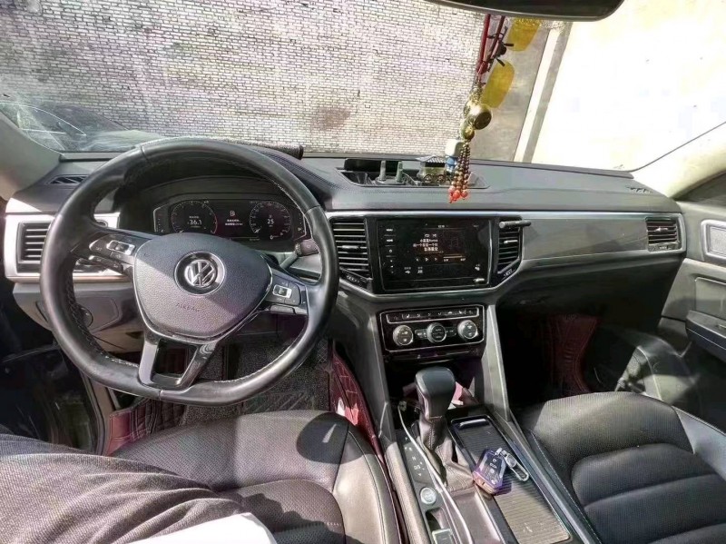 邯郸20年大众途昂3