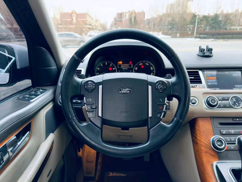 沈阳11年路虎揽胜运动4