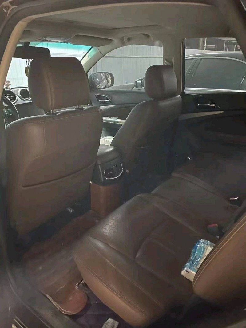 东营15年比亚迪S74