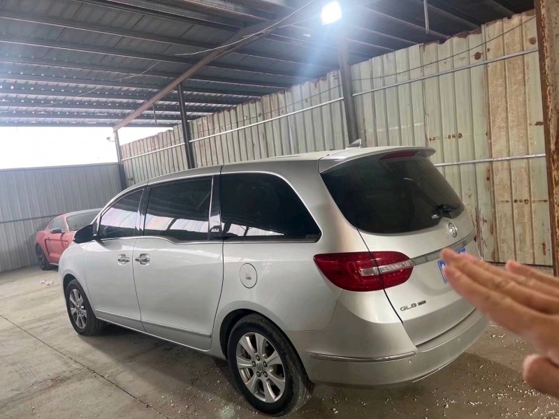 枣庄15年别克GL88