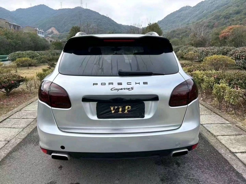 嘉興11年保時捷卡宴3