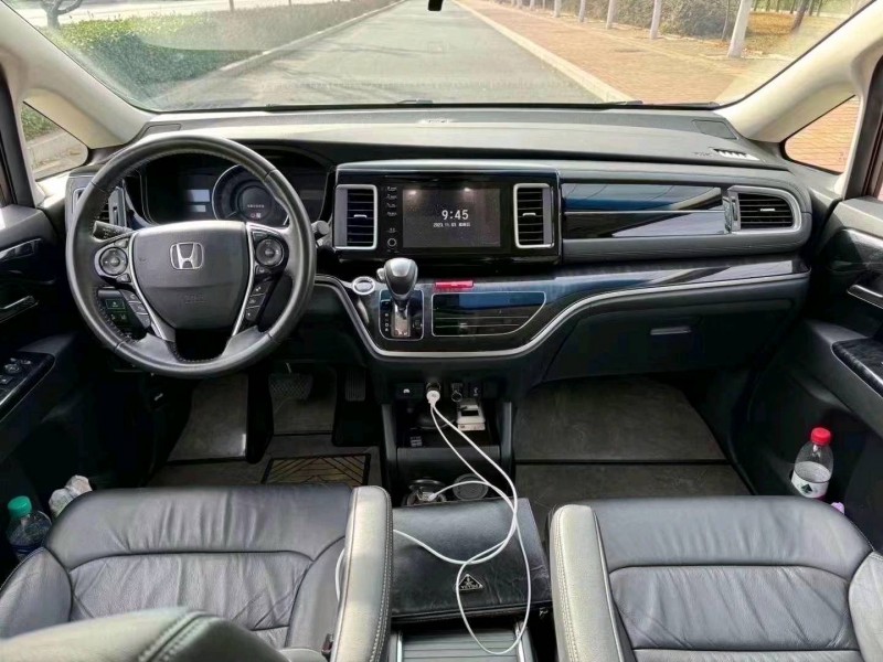 邢台21年本田艾力绅2