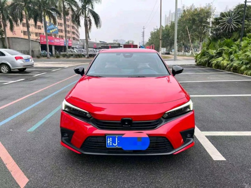 汕头22年本田思域1