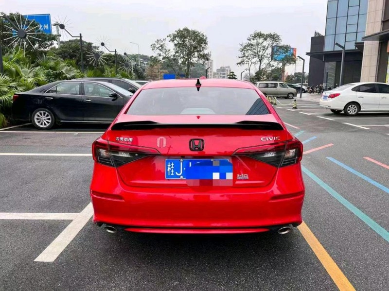 汕头22年本田思域6