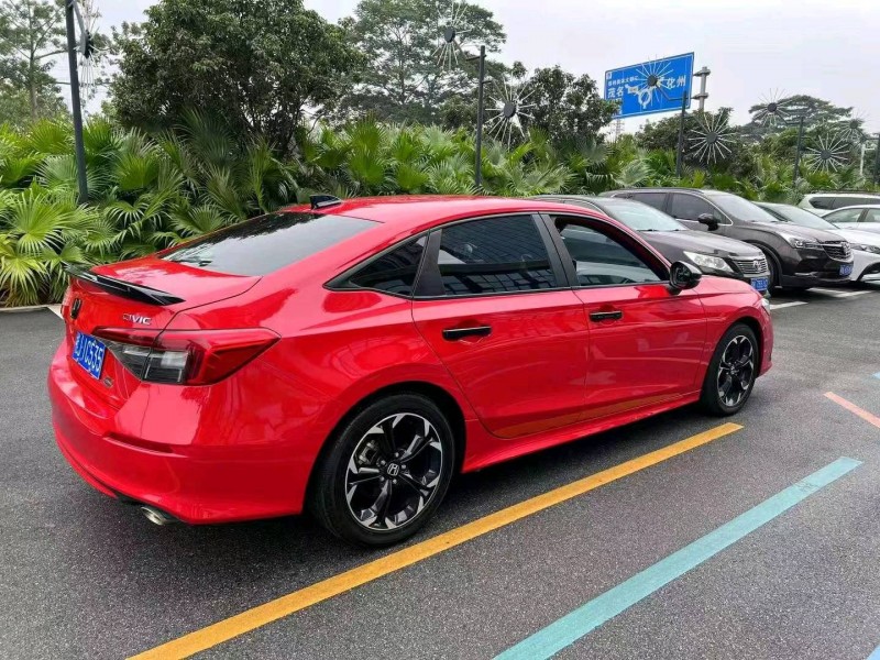 汕头22年本田思域7