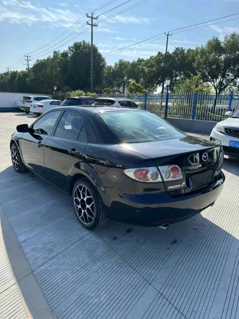 湖州16年馬自達64