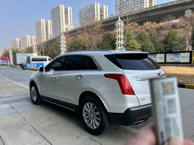 十堰18年凱迪拉克XT53