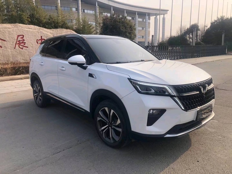 棗莊22年五菱汽車星辰3