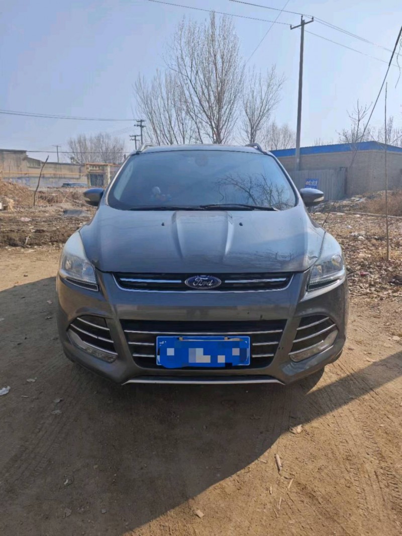 邢台13年福特翼虎1