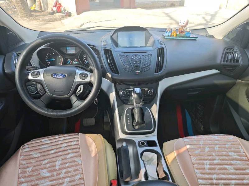 邢台13年福特翼虎6