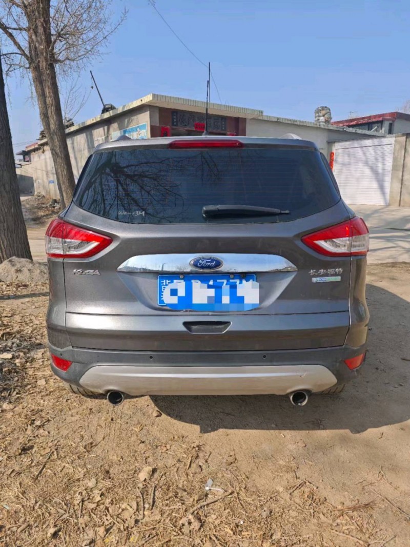 邢台13年福特翼虎9