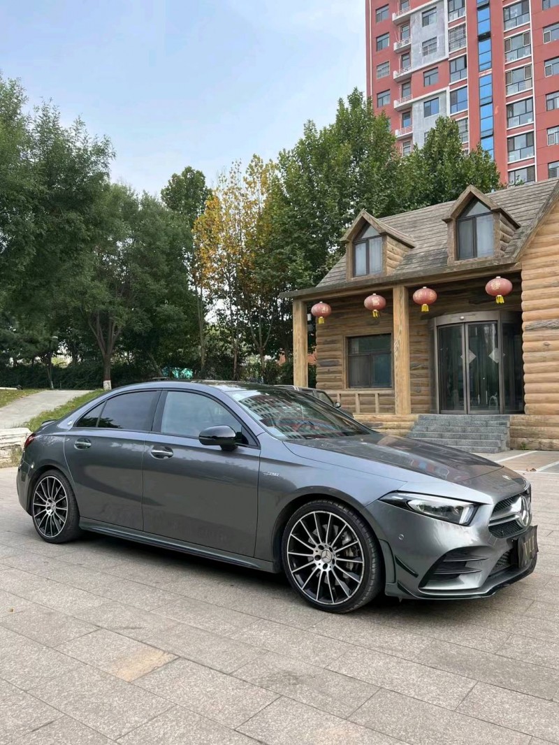 邢台21年奔驰A3