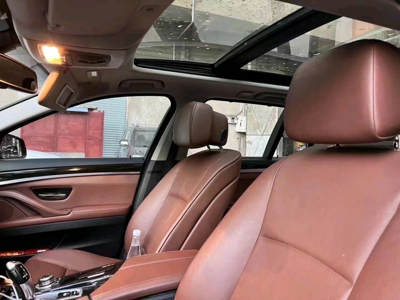 佛山12年宝马5系4