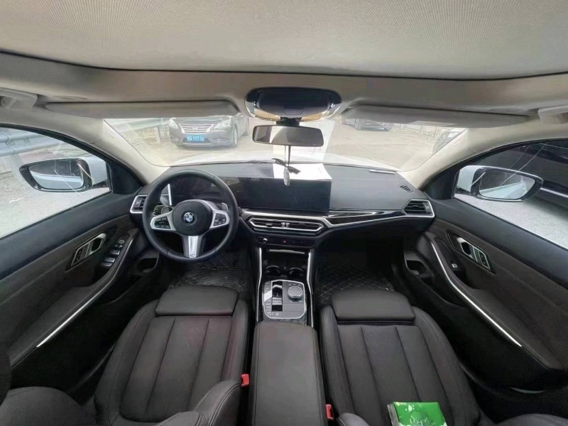 佛山23年宝马3系3