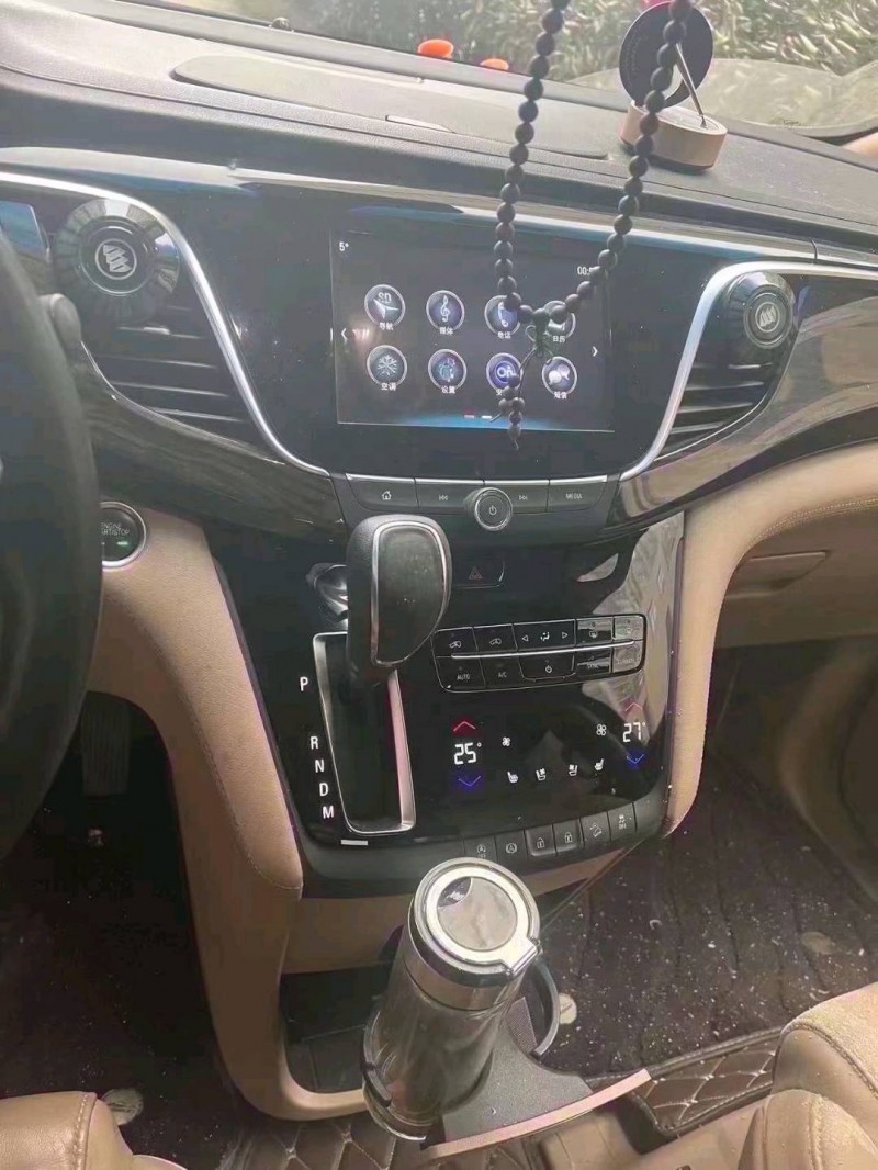 枣庄18年别克GL86