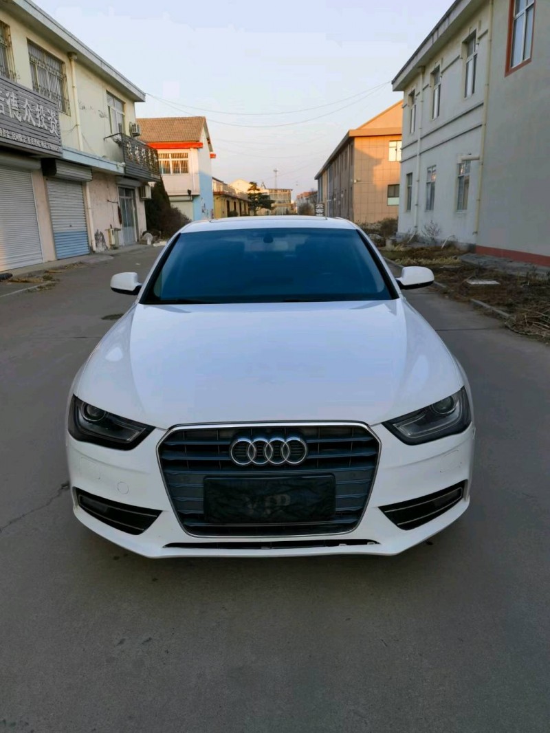 青岛14年奥迪A4L1