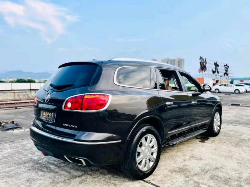 东莞15年别克昂科雷8