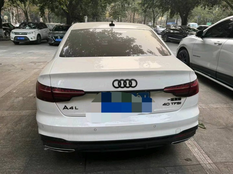 重庆22年奥迪A4L2