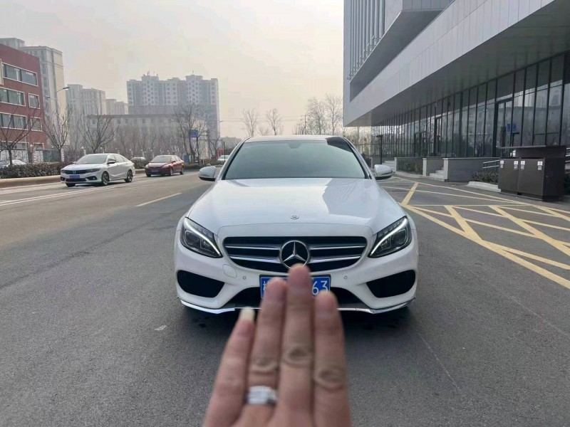 东营18年奔驰C1