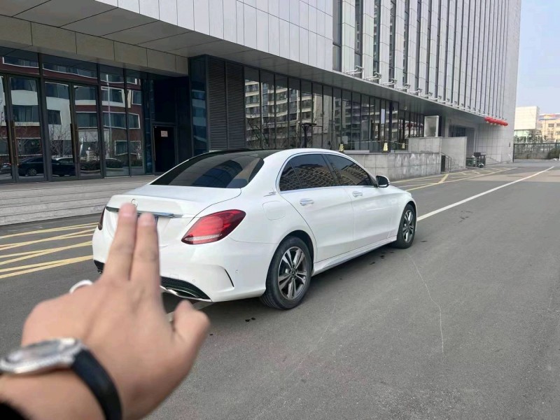 东营18年奔驰C7