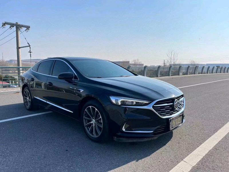 盐城20年别克君越2