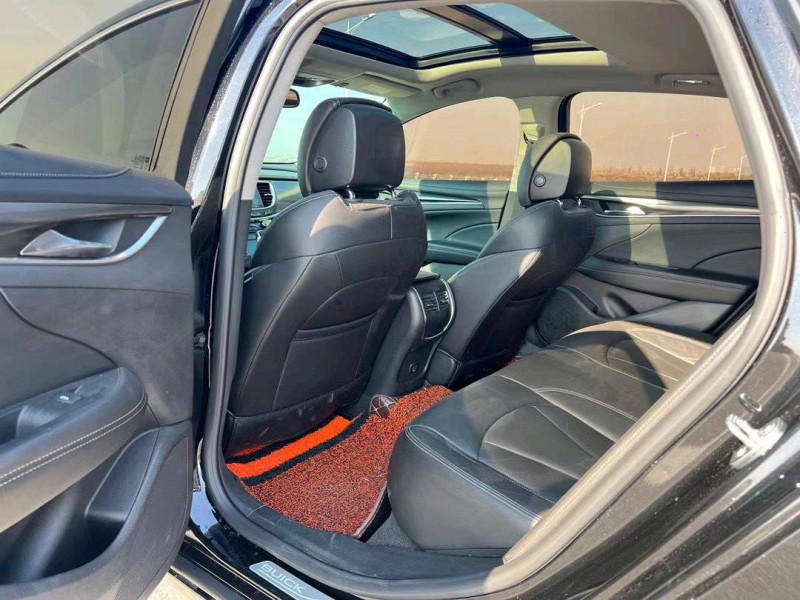 盐城20年别克君越4