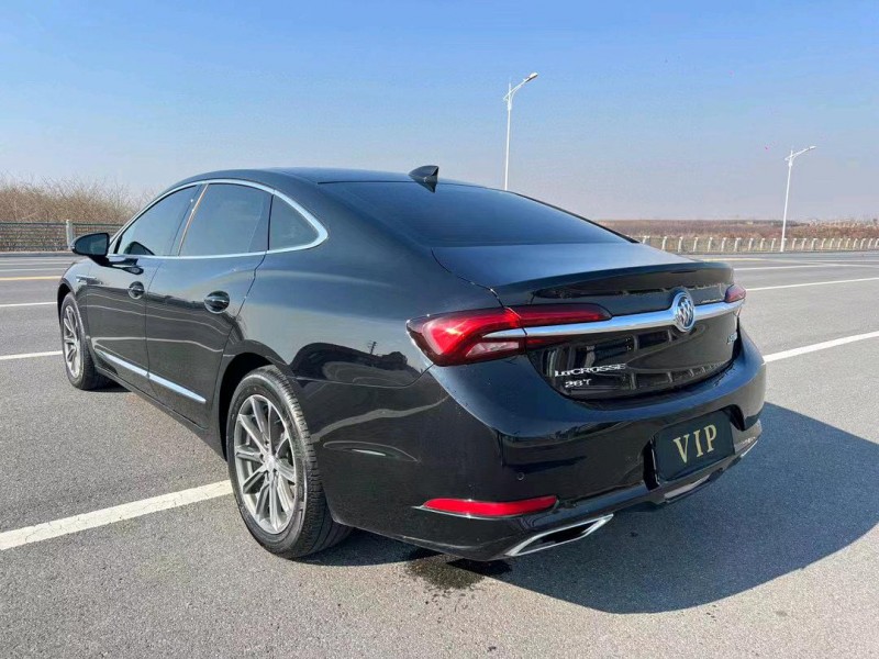 盐城20年别克君越9