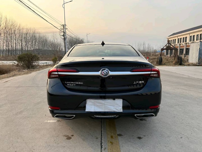 徐州21年别克君越9