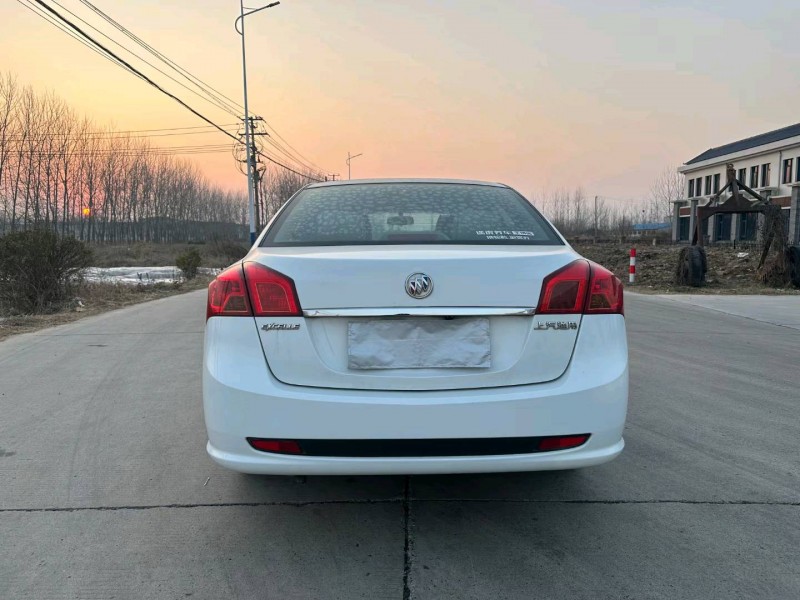 徐州17年别克凯越8