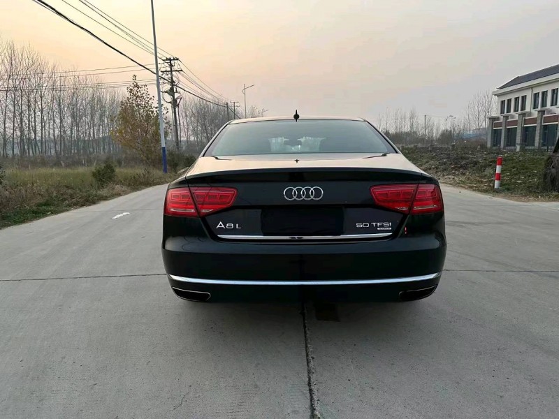 徐州13年奥迪A8L9