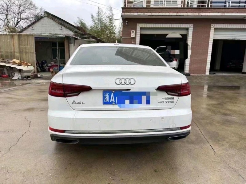 嘉興19年奧迪A4L3