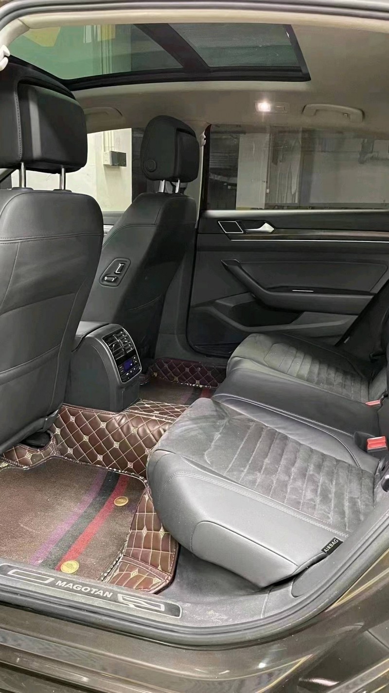 成都17年大众迈腾9