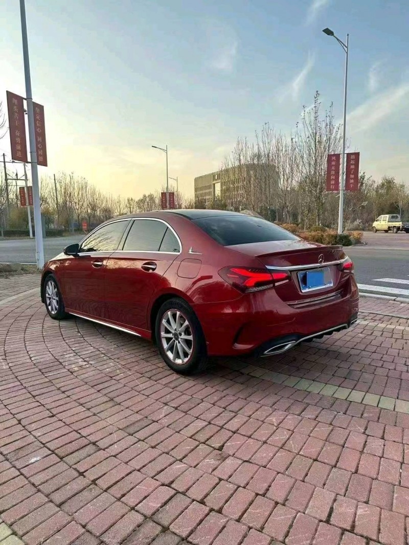 邯郸19年奔驰A7