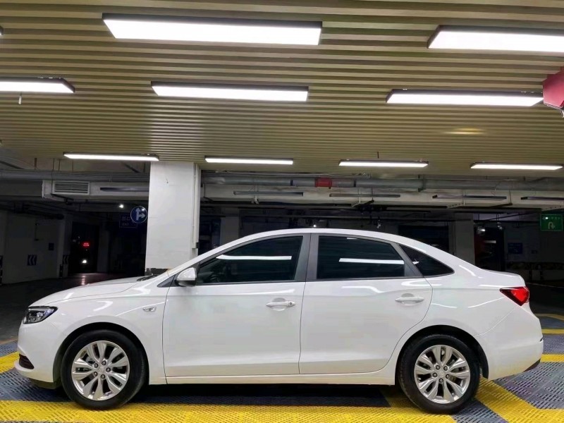 成都22年别克英朗3