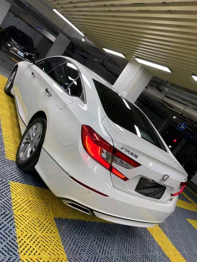 成都21年本田雅阁4