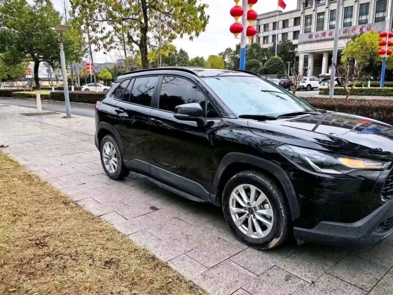 湖州23年豐田銳放3