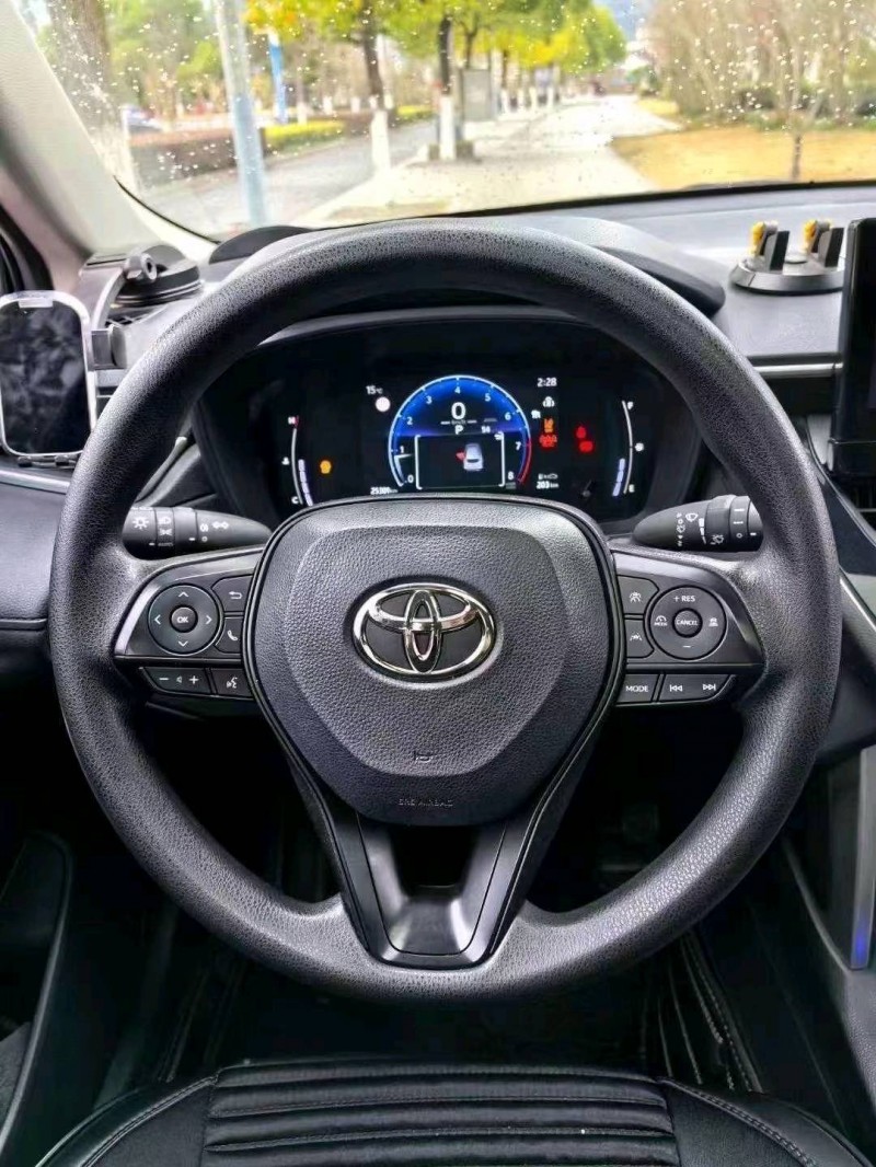 湖州23年豐田銳放4