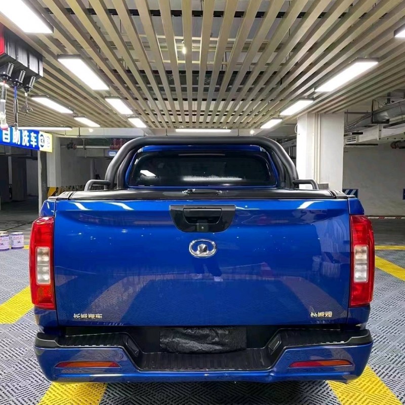 成都20年长城汽车炮 皮卡5