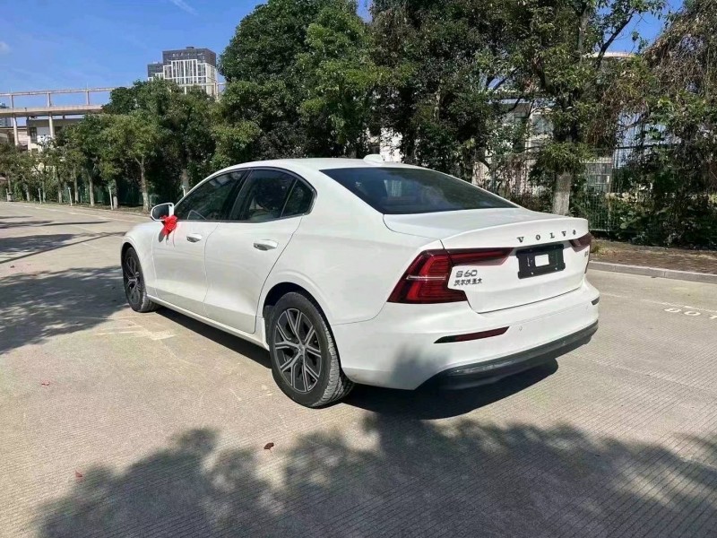台州23年沃尔沃S60L5